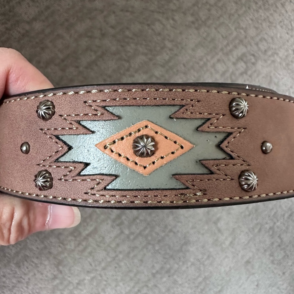 Roper Western Leather Belt Studded Inlay Detail NWT Size M
